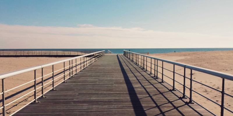 35网GPU云服务器深度解析：从AI模型训练到图形渲染的行业应用实践